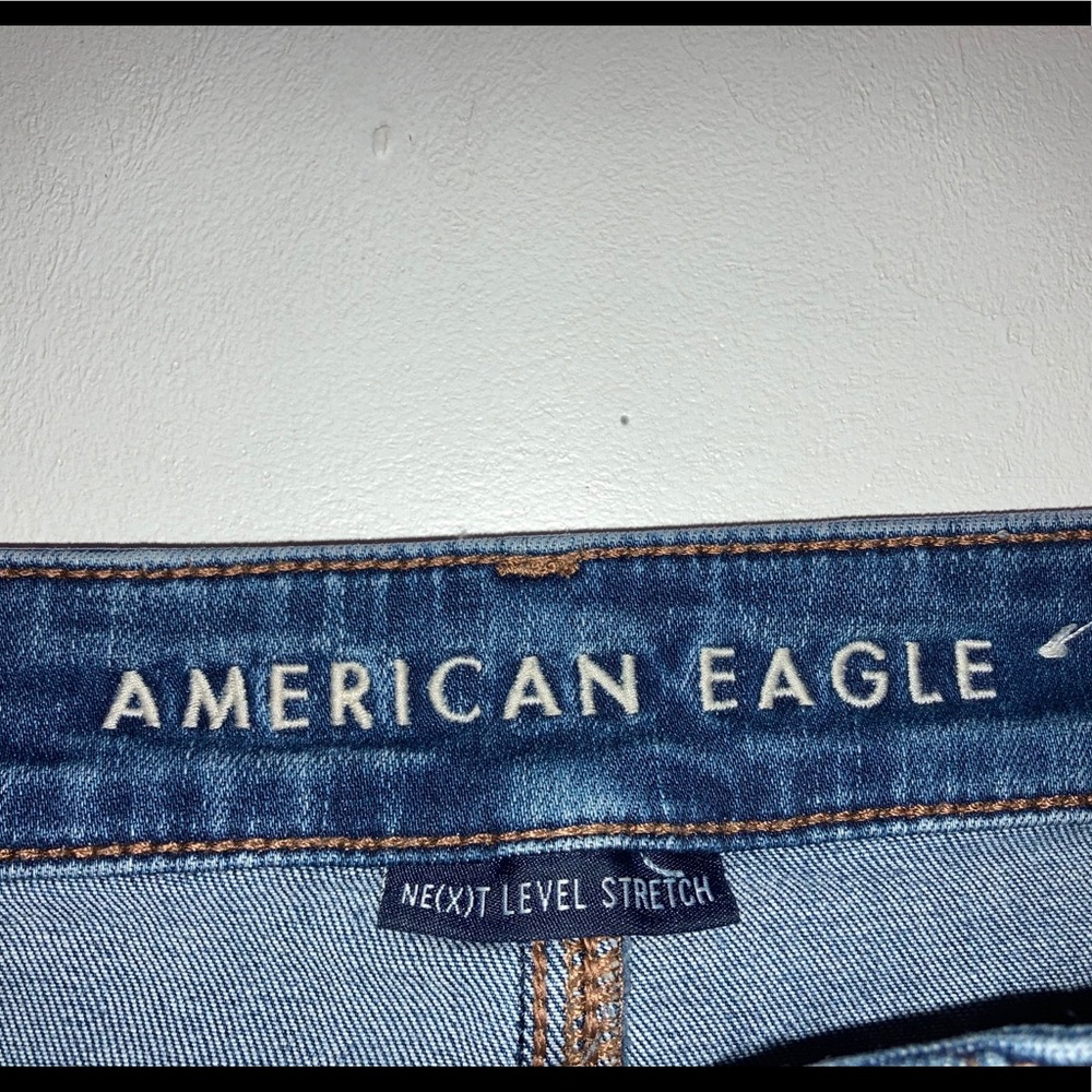 American eagle ripped jeans